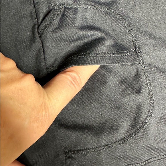 Lole t shirt with tiny pocket - L - Picture 4 of 7